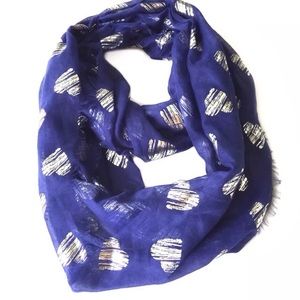 BCBGENERATION INFINITY SCARF CIRCLE SILVER HEART